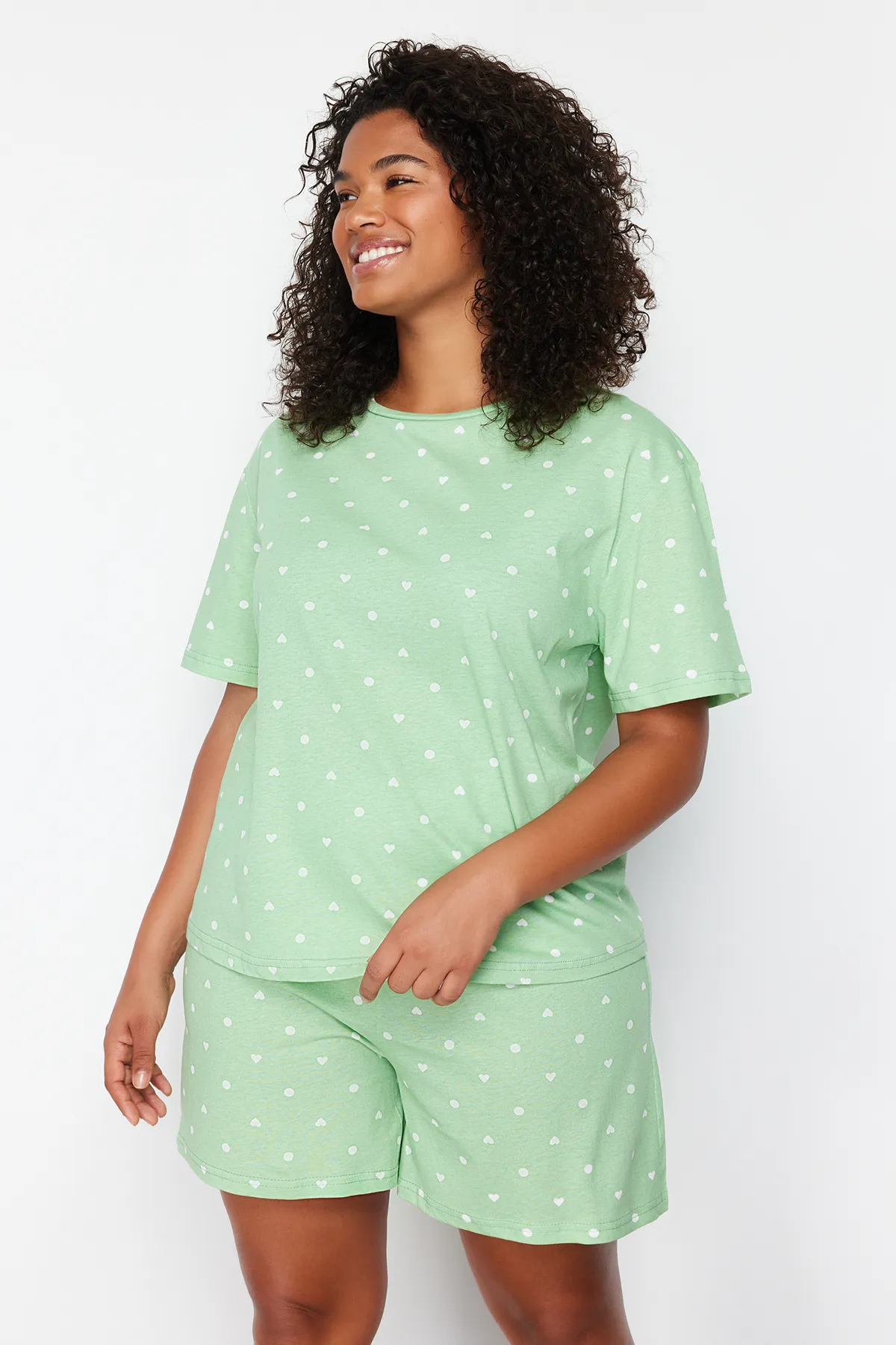 Trendyol Curve  Gestricktes Pyjama-Set mit Herzmuster in Mintgrün TBBSS24AI00025