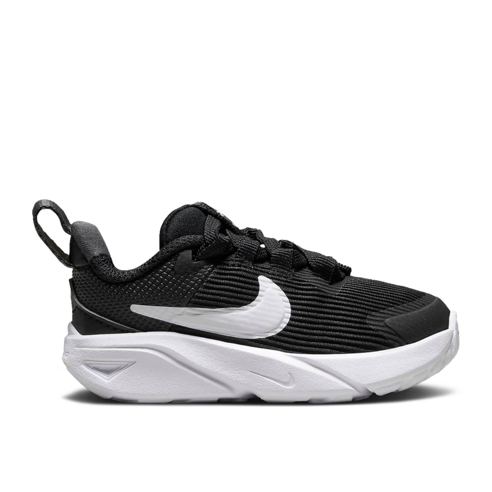 Nike Star Runner 4 DX7616-001 / schwarz