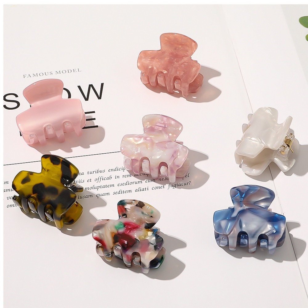 Mini pinza para el cabello SOHO Loa