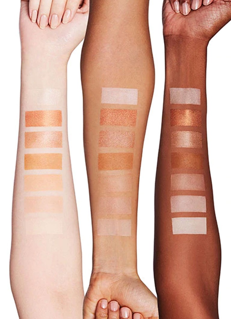 M A C Mineralize Skinfinish - iluminator
