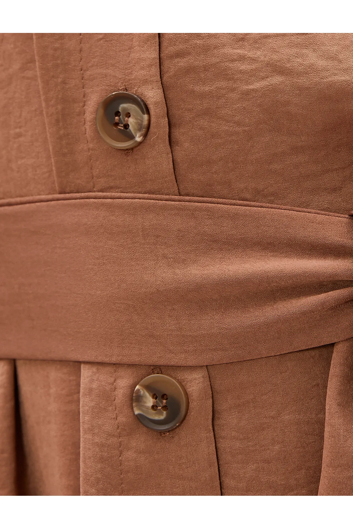 Koton  Hemdkleid in Midi-Länge mit V-Ausschnitt und Gürtel
