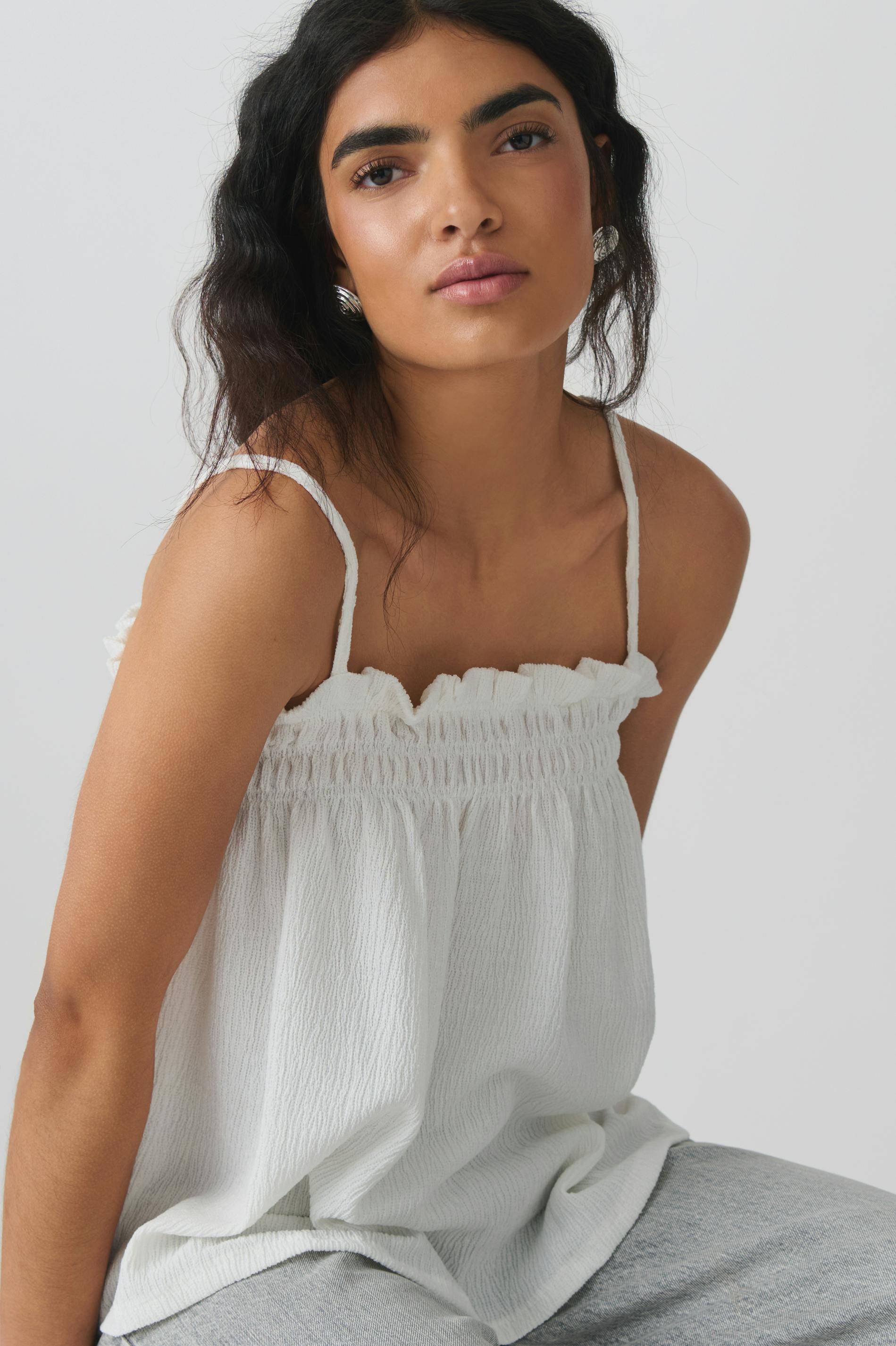 Structure smock singlet