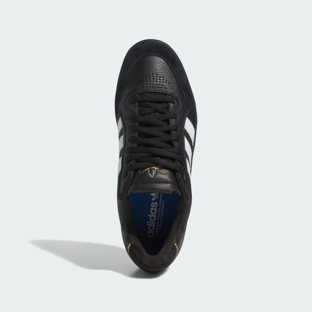 adidas Tyshawn Low IE3124 / schwarz