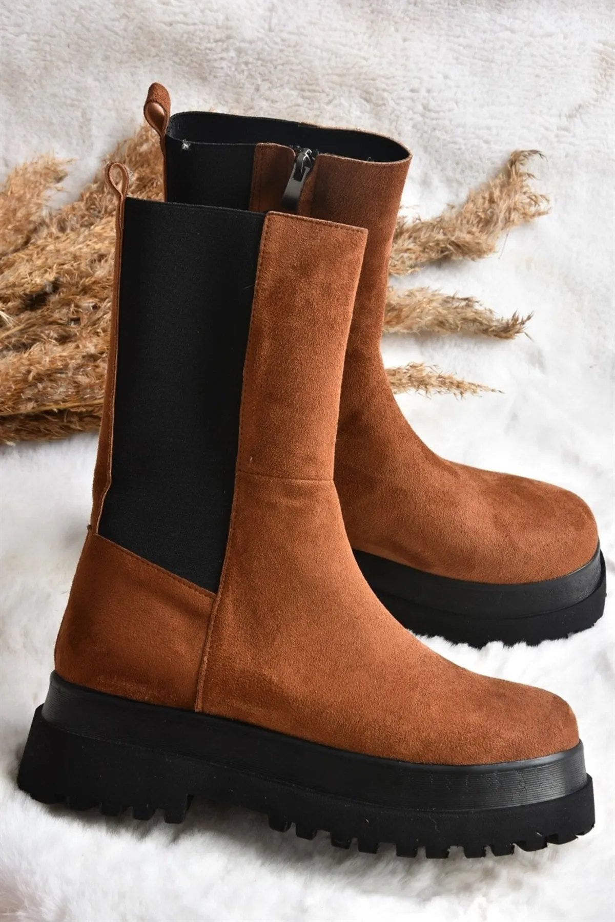 Fox Shoes  Damenstiefel aus hellbraunem Wildleder J267063102