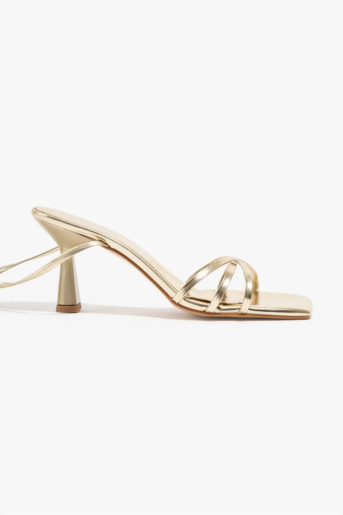 NİŞANTAŞI SHOES  Spark Gold Metallic Knöchelriemen Damen-Sandalen mit Absatz