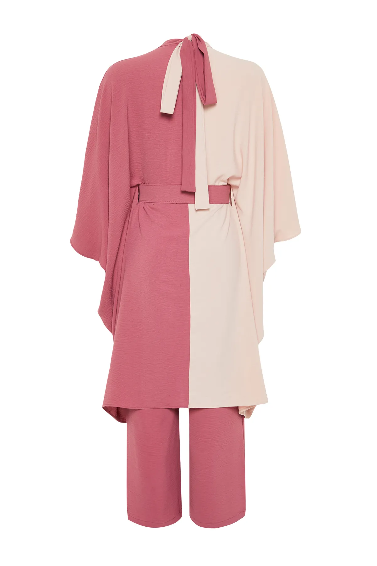 Trendyol Modest  Gewebter Tunika-Hosen-Anzug mit Gürtel und Farbblockierung in Dried Rose TCTSS23US00046