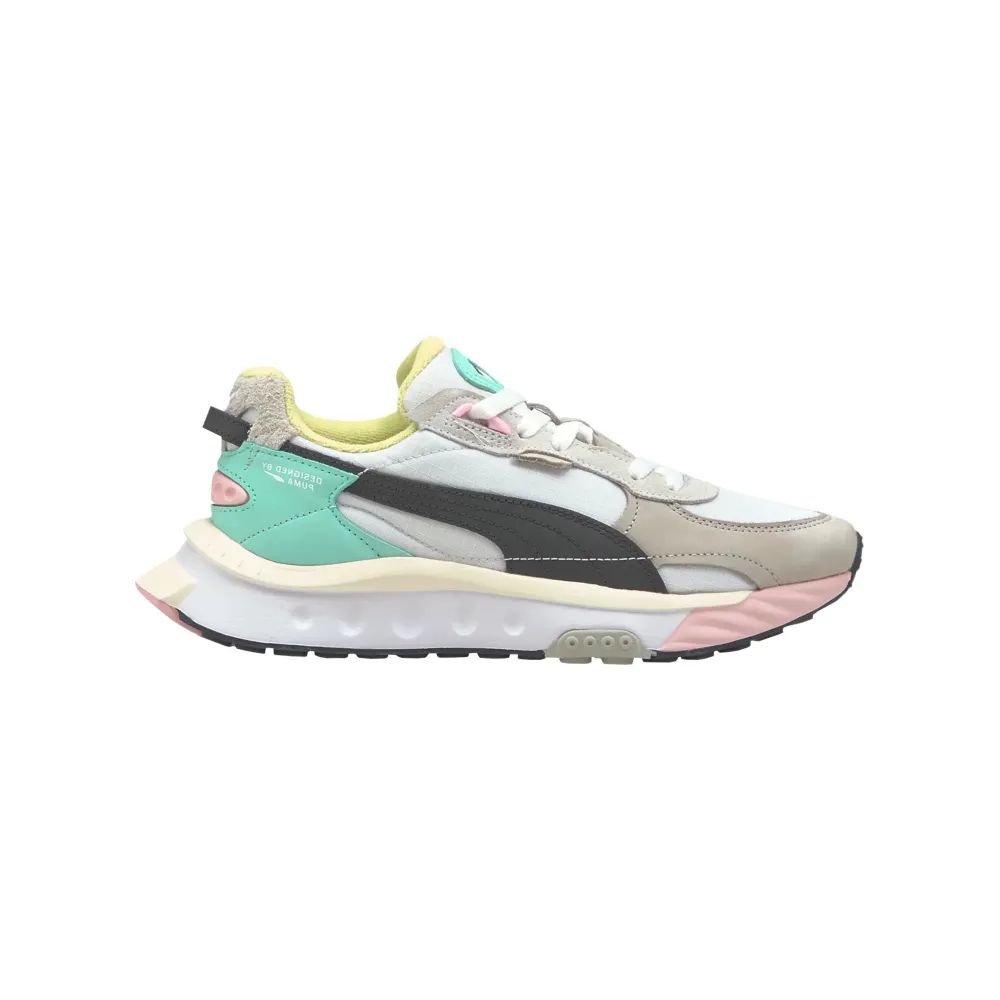 PUMA Wild Rider Layers 380697_03 / weiss
