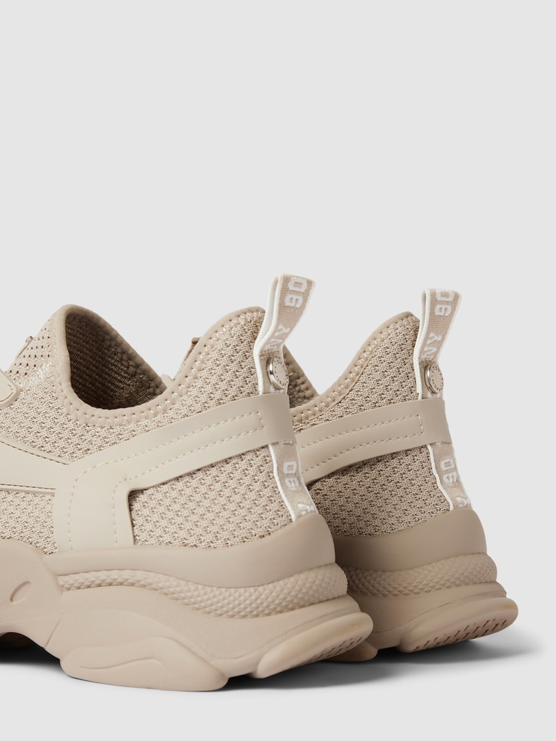 Sneaker mit Label-Patch Modell 'MATCH' in kitt