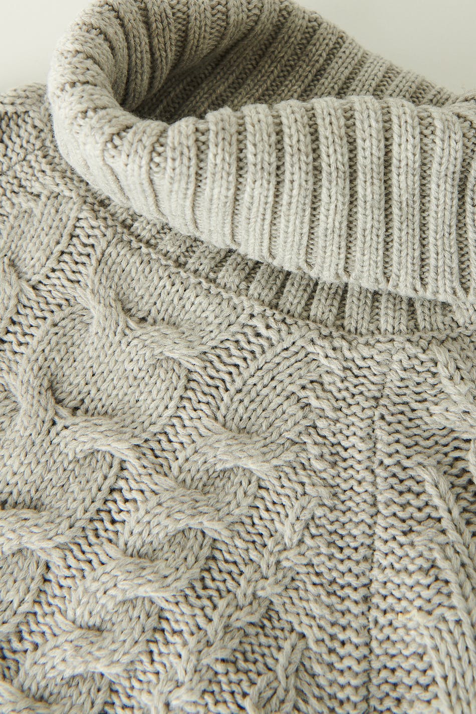 Mika knitted sweater