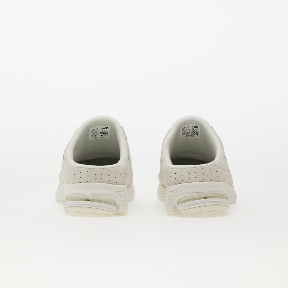 New Balance 2002 M2002RMQ / weiss
