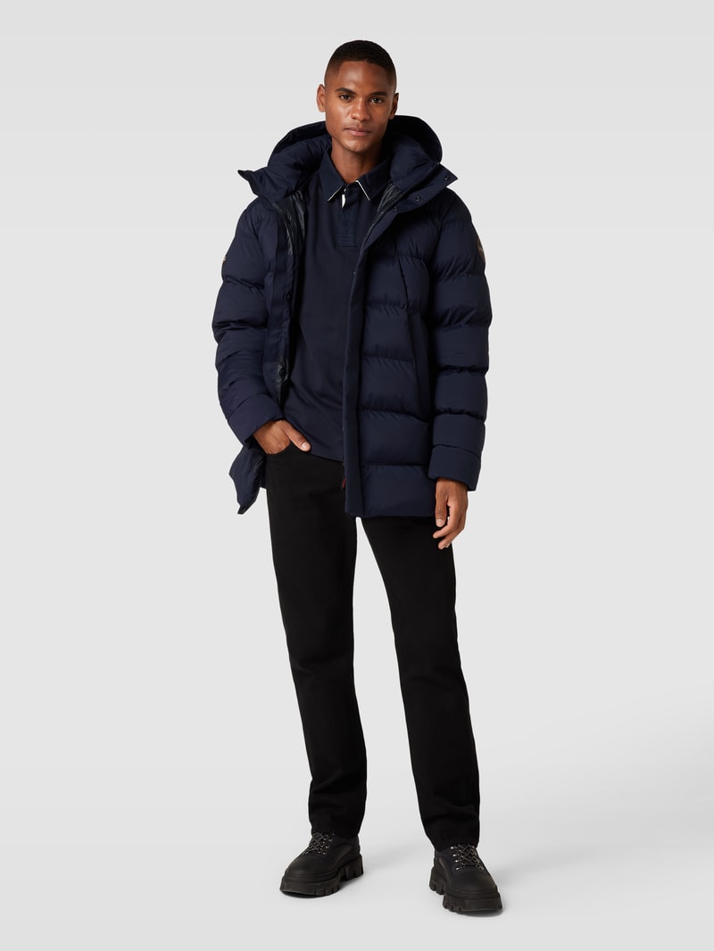Steppjacke mit Kapuze in marineblau