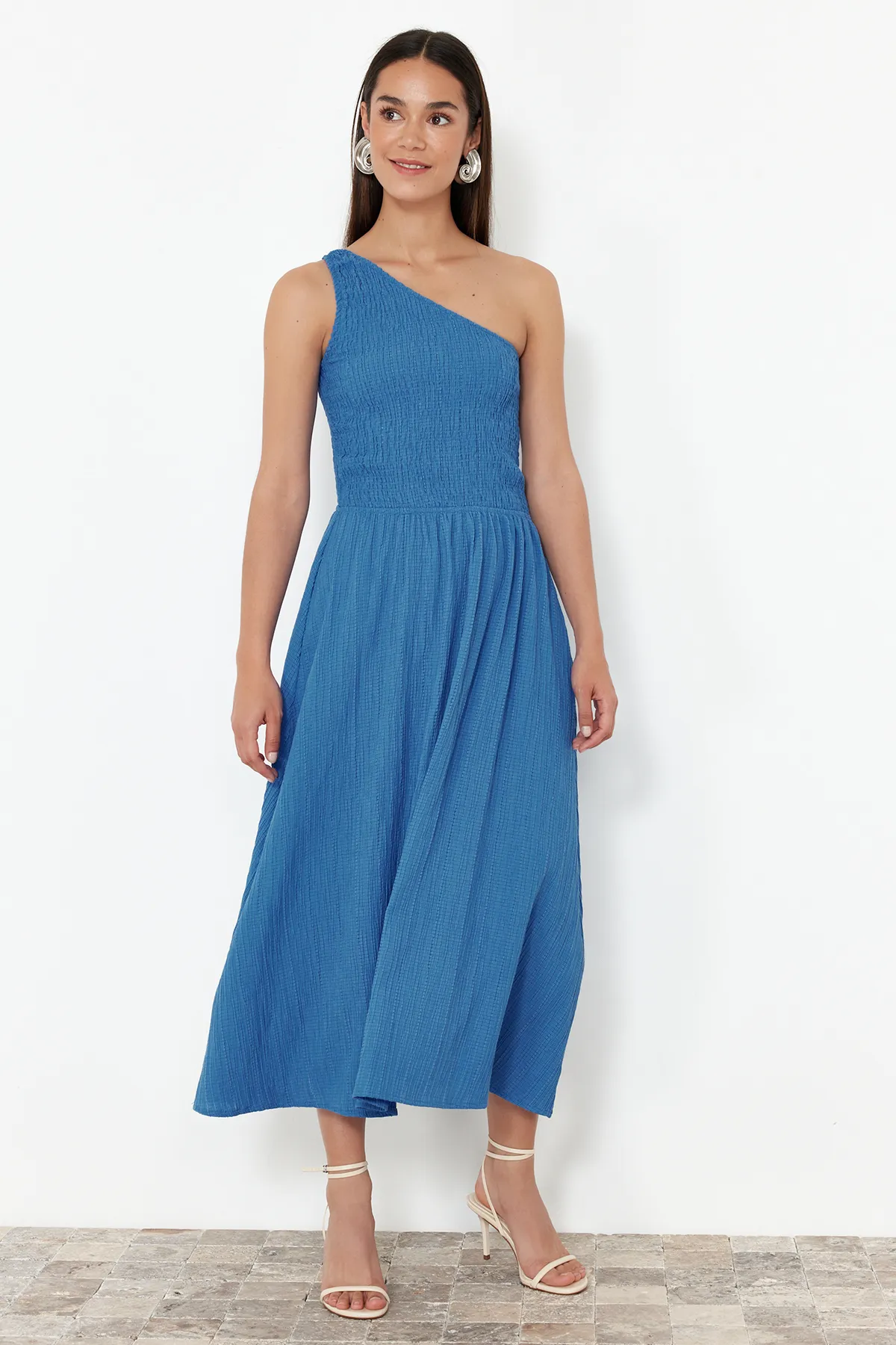 Trendyol Collection  Saks Straight TWOSS23EL01830