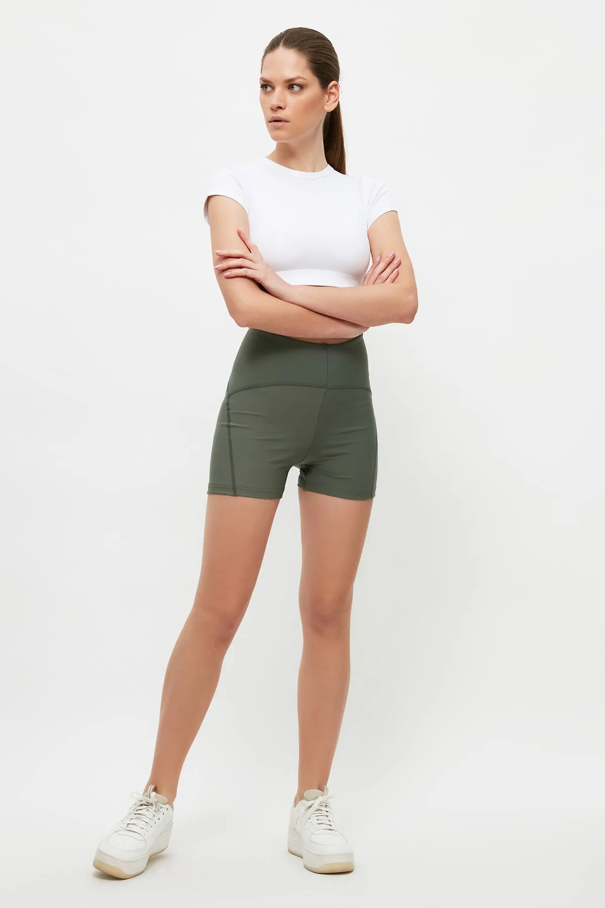 Trendyol Collection  Khaki Restorer Strick-Sportshorts/kurze Leggings TWOSS21SR0545