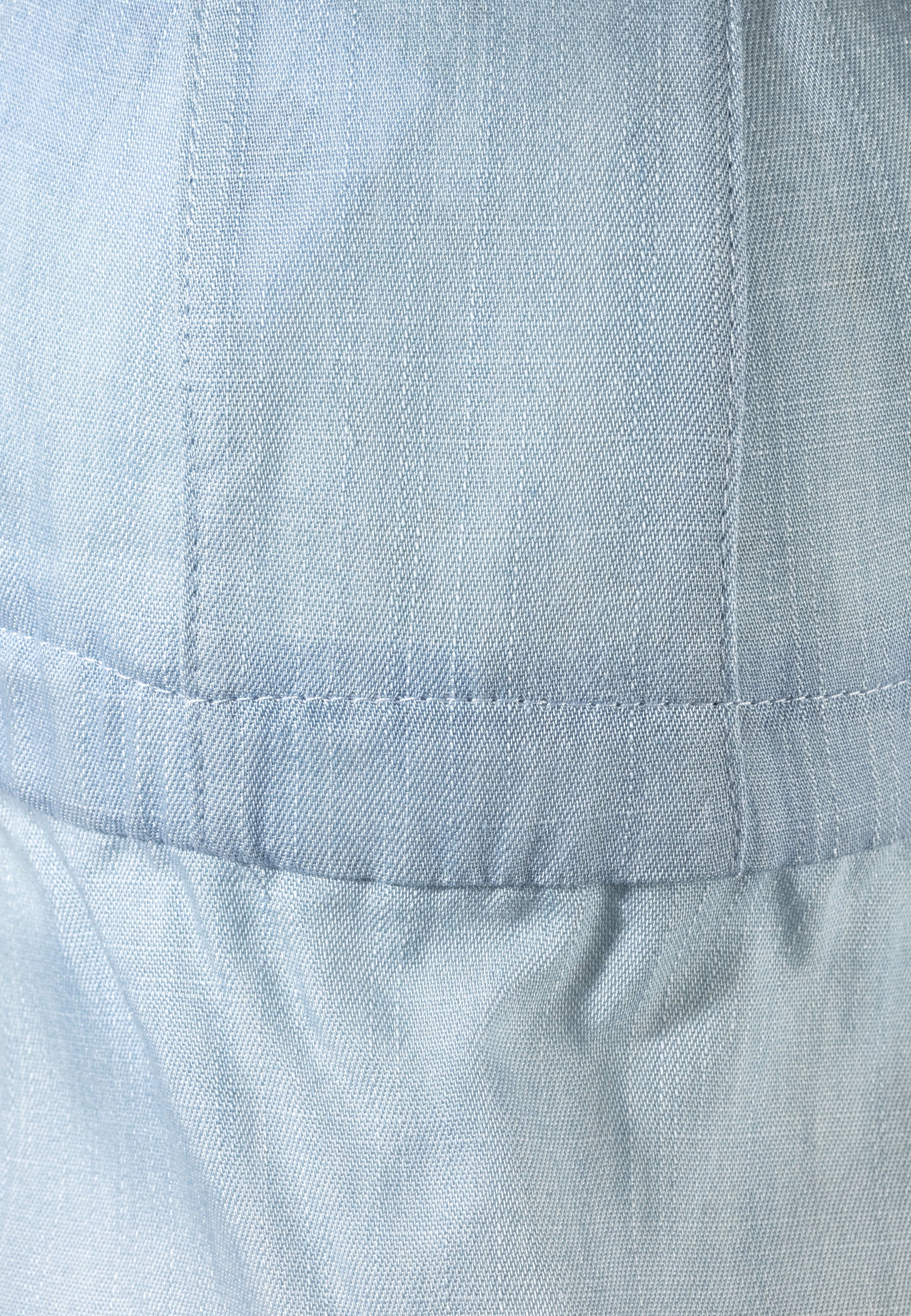 Schirmmütze mit Nackenschutz aus leichtem Jeansstoff
