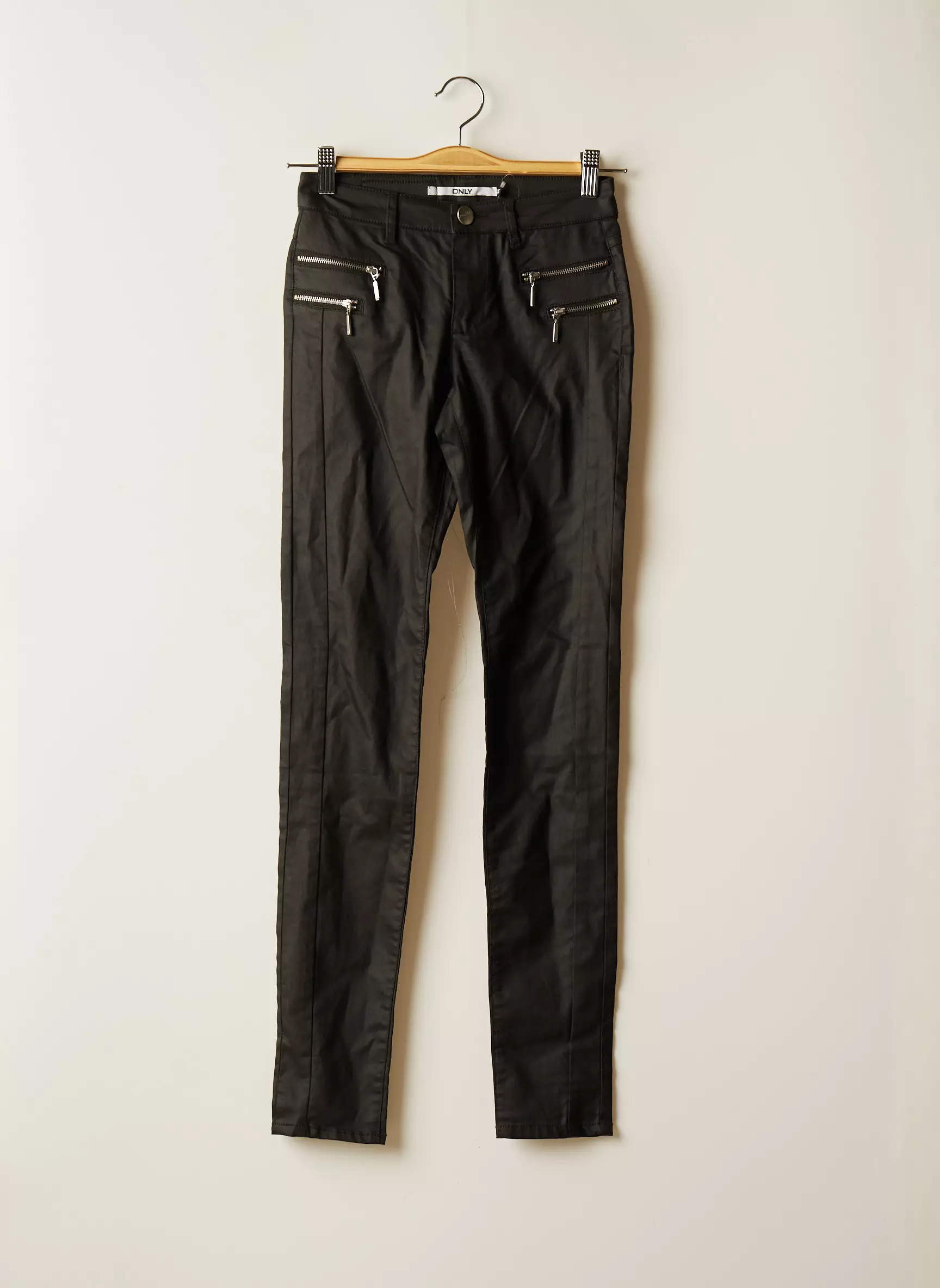 Only Pantalons Slim Femme couleur noir