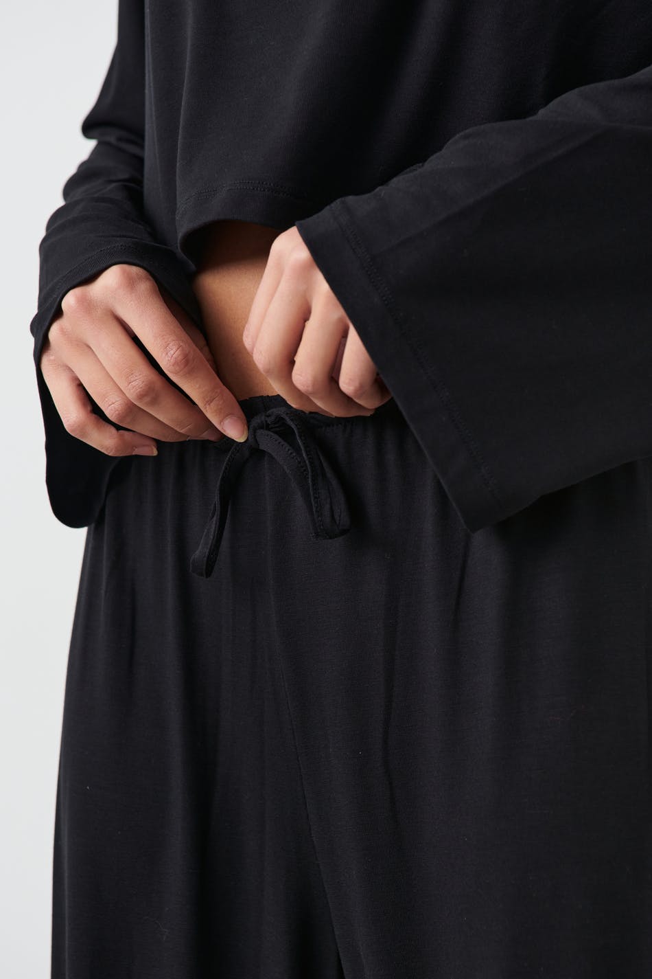 Drawstring wide trousers