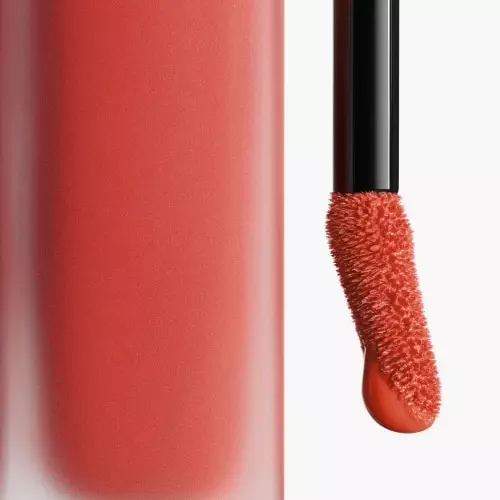 ROUGE ALLURE LIQUID VELVET Ultra long-lasting, intense matte liquid lipstick