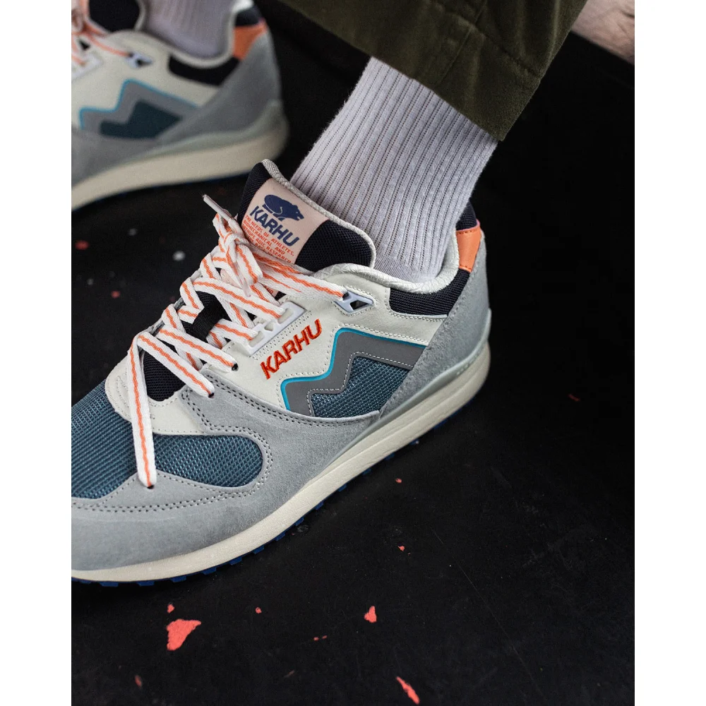 Karhu Synchron Classic F802674 / blau