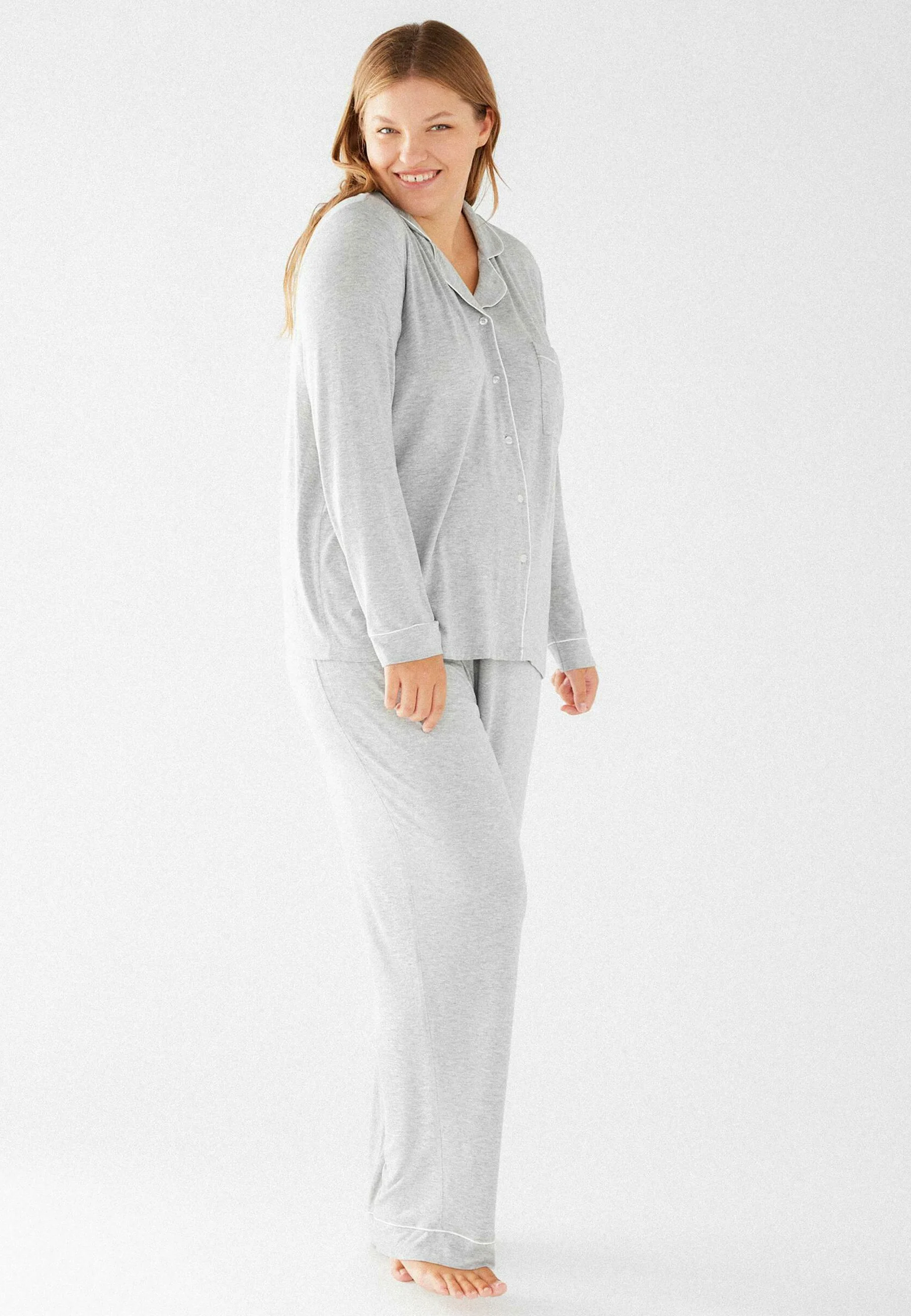 Chelsea Peers CONJUNTO DE BOTONES CURVO - Pijama