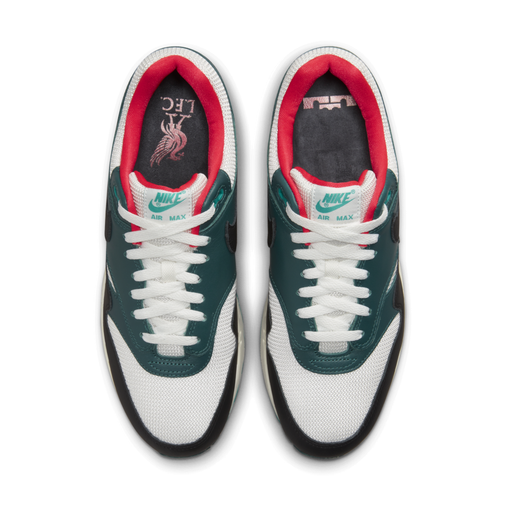 Nike x LeBron Liverpool Air Max 1 James F.C. Premium FB8914-100 / bunt