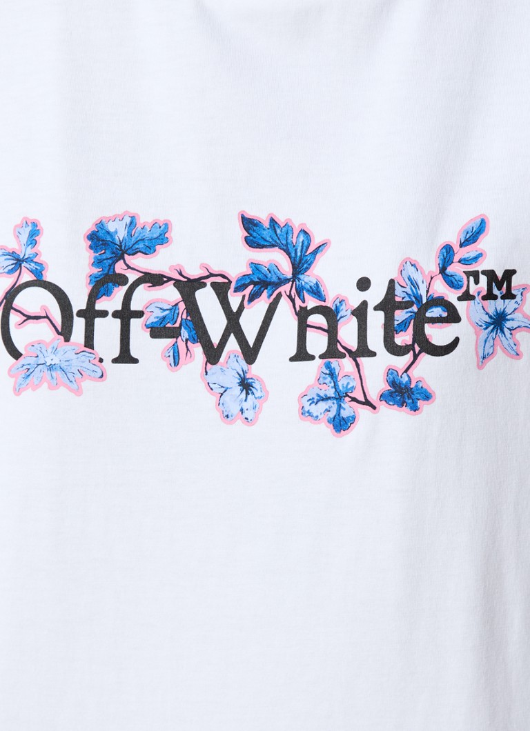 Camiseta Off-White com estampa do logo
