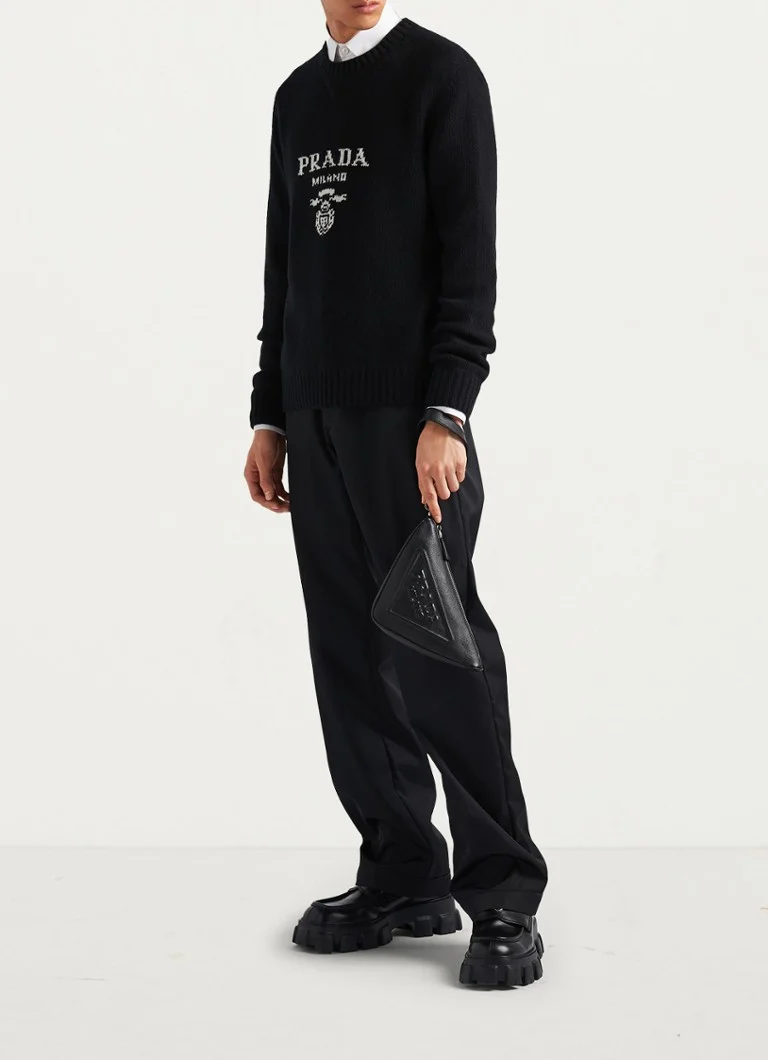 Prada Fine-knit pullover in cashmere blend with knitted-in logo