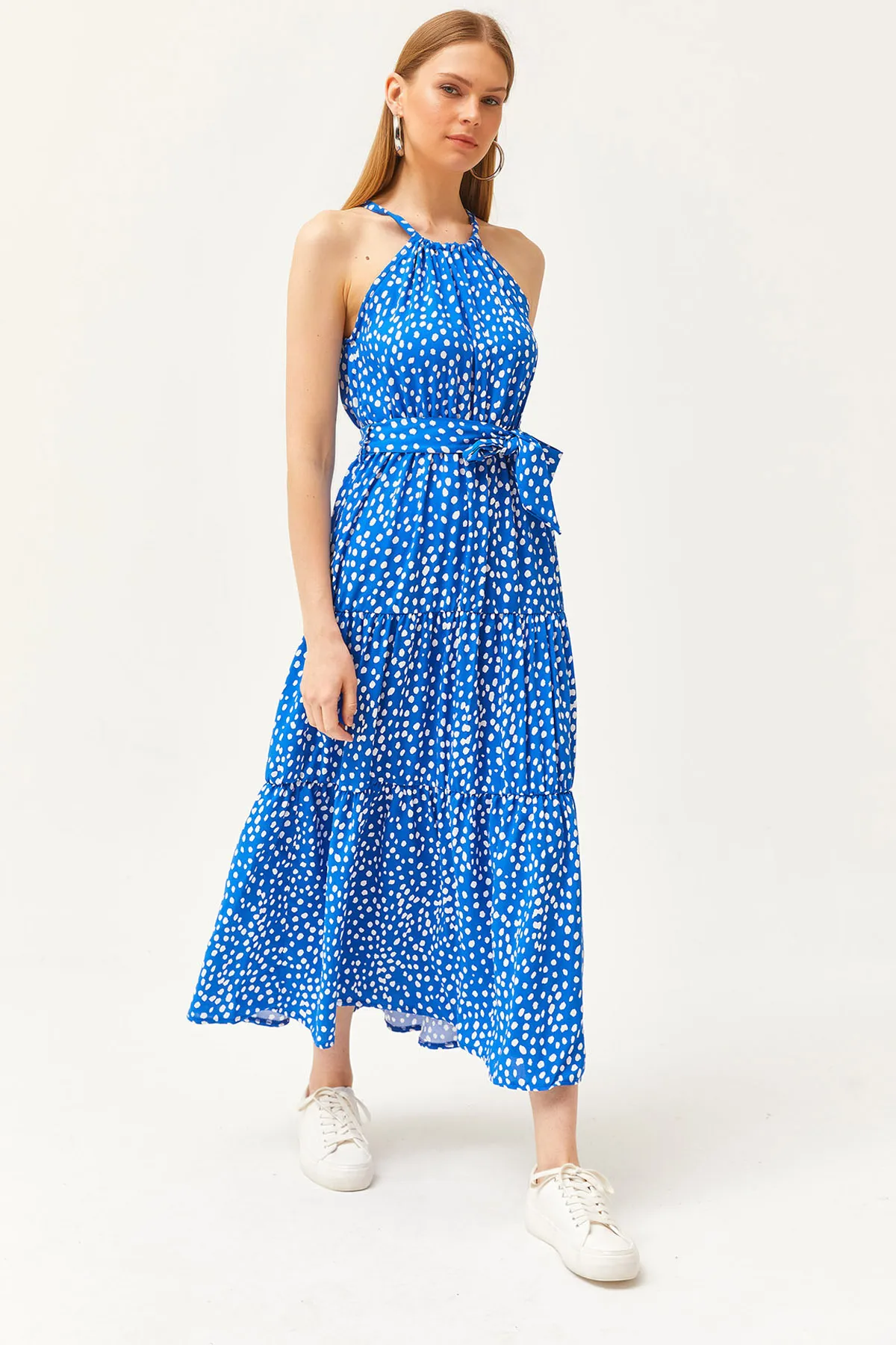 Olalook  Damen Polka Dot Saks Blau Neckholder Kleid aus gewebter Viskose mit Gürtel ELB-19001548