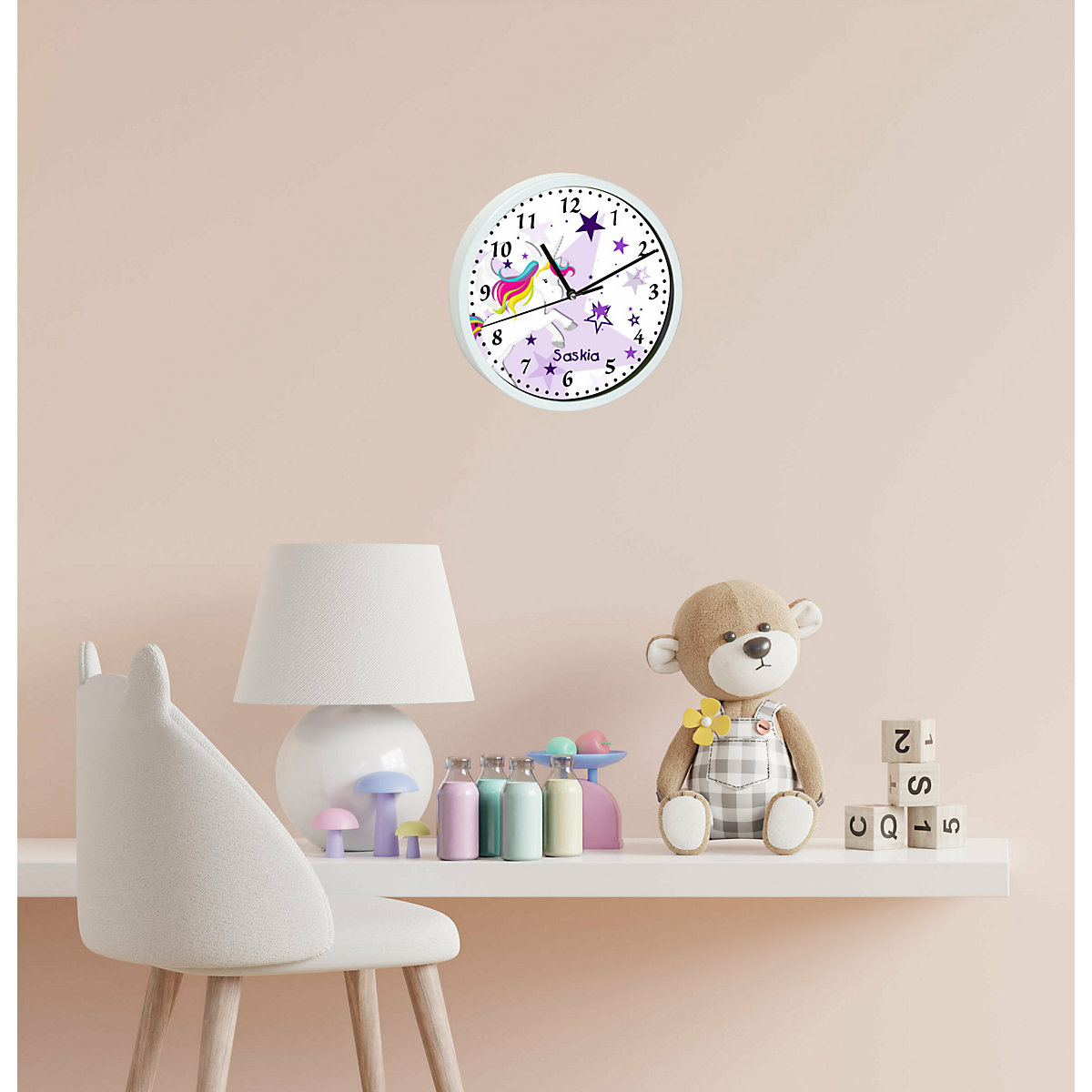 Kinder Wanduhr laufruhig personalisiert mit Name Pegasus Sterne Lila