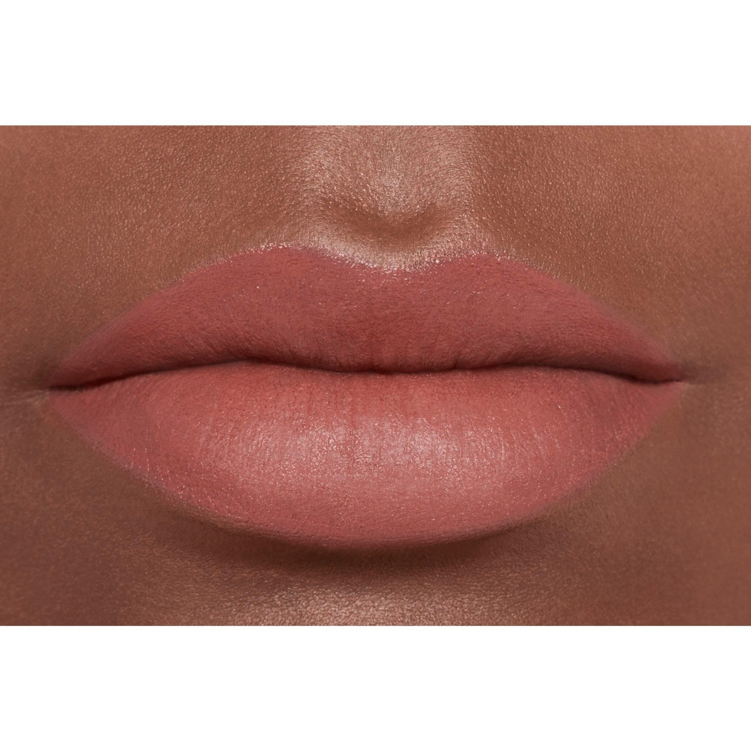 CHANEL LE ROUGE VELOURS LUMINEUX