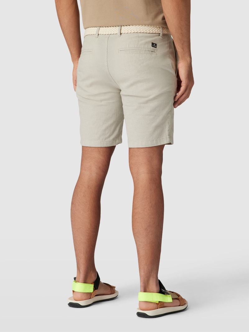 Bermudas mit Stoffgürtel in schilf