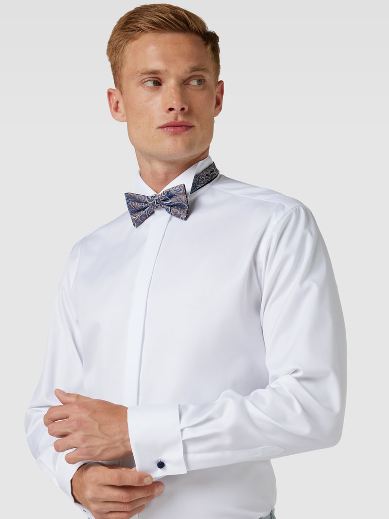 Modern Fit Business-Hemd mit Kentkragen in weiß