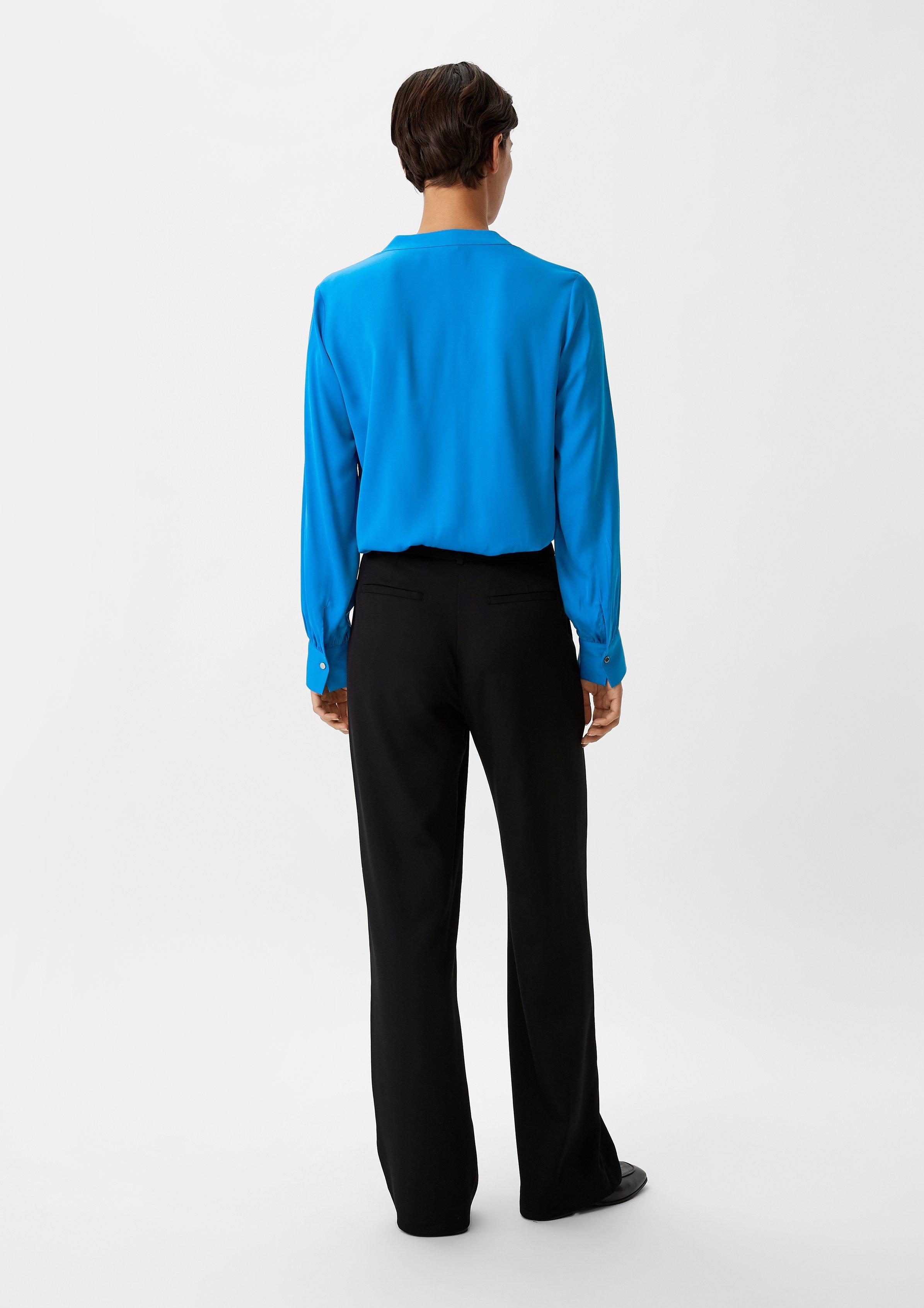 Satinbluse aus Viskosemix - royalblau