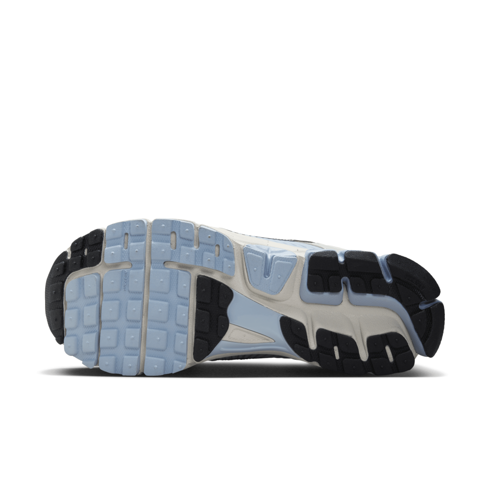 Nike Zoom Vomero WMNS 5 FQ7079-001 / weiss