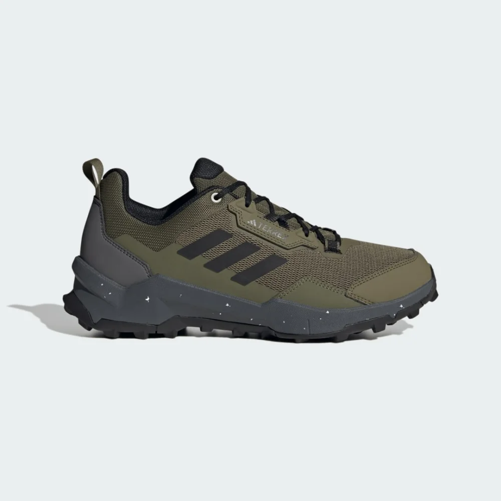 adidas AX4 Wide HQ3554 / grün