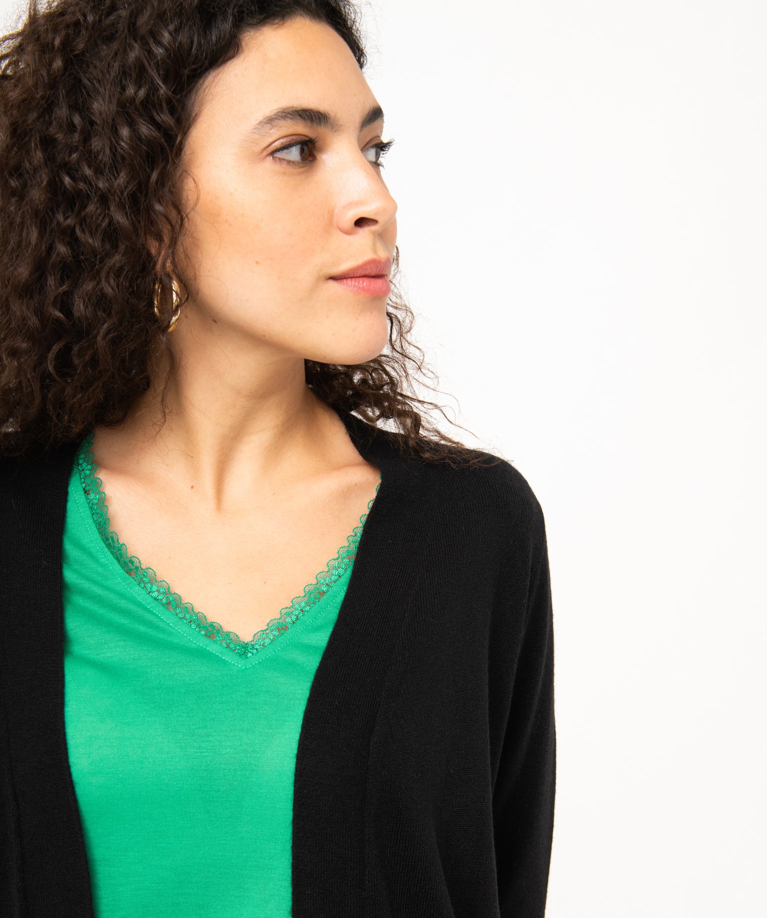 Gilet long en maille fine porté ouvert femme noir | GEMO