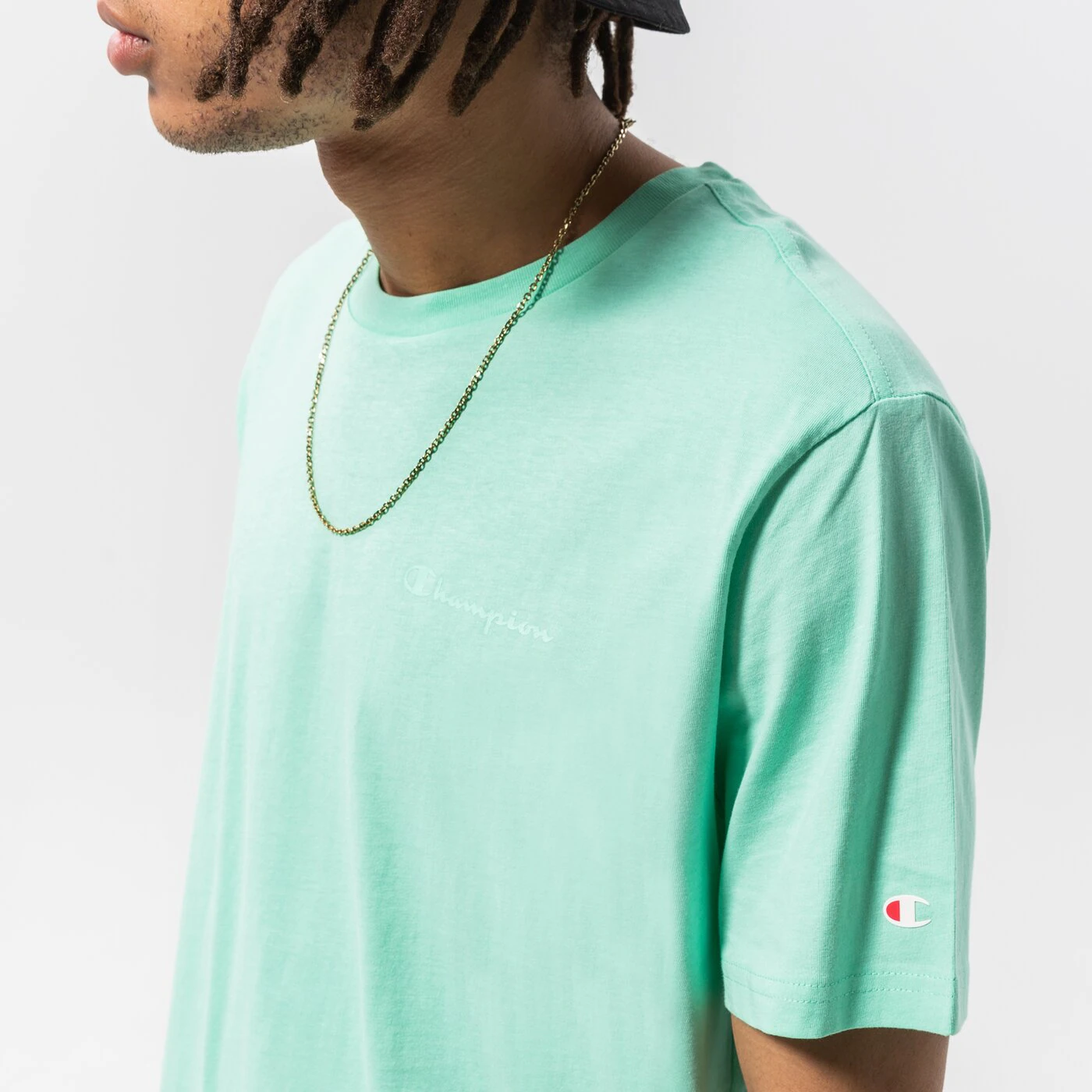 CHAMPION T-SHIRT CREWNECK T-SHIRT Grün