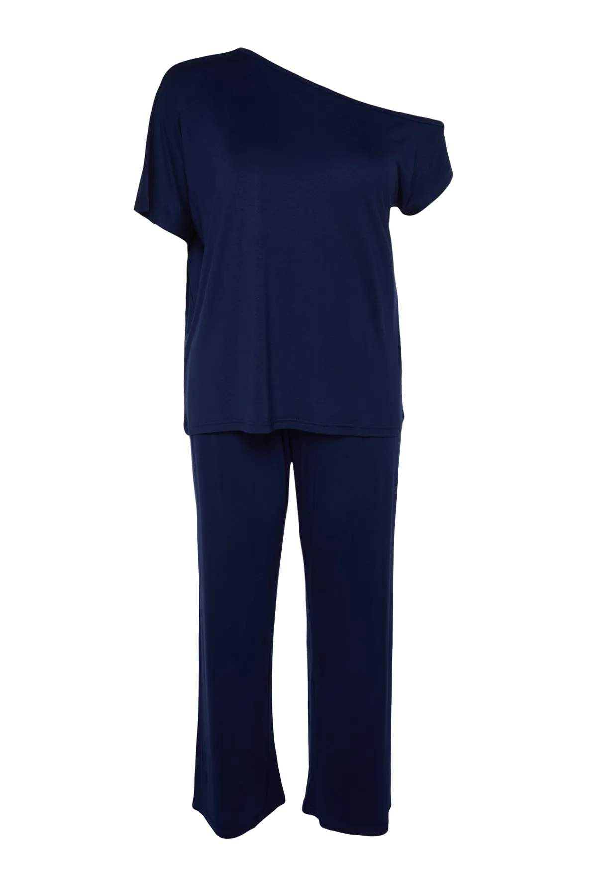 Trendyol Curve  Marineblaues Pyjama-Set aus Strick mit tiefen Schultern TBBSS22PT0570