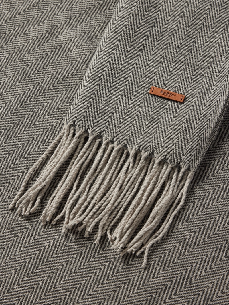 Schal mit Label-Detail Modell 'SOHO' in mittelgrau meliert