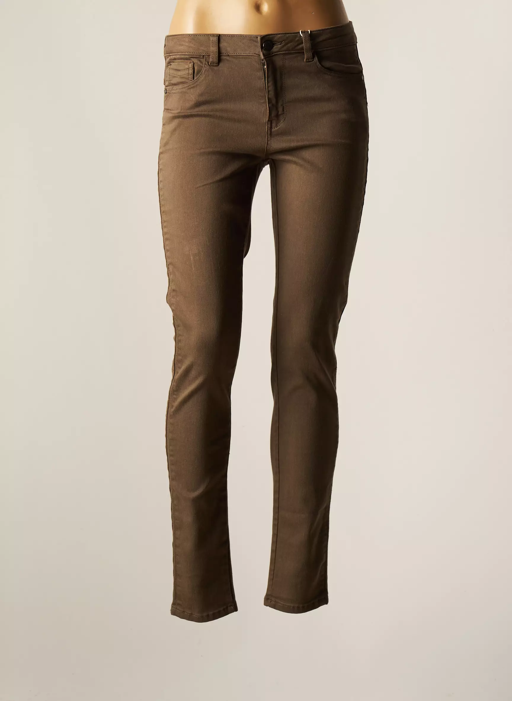 C Est Beau La Vie Pantalons Slim Femme couleur vert
