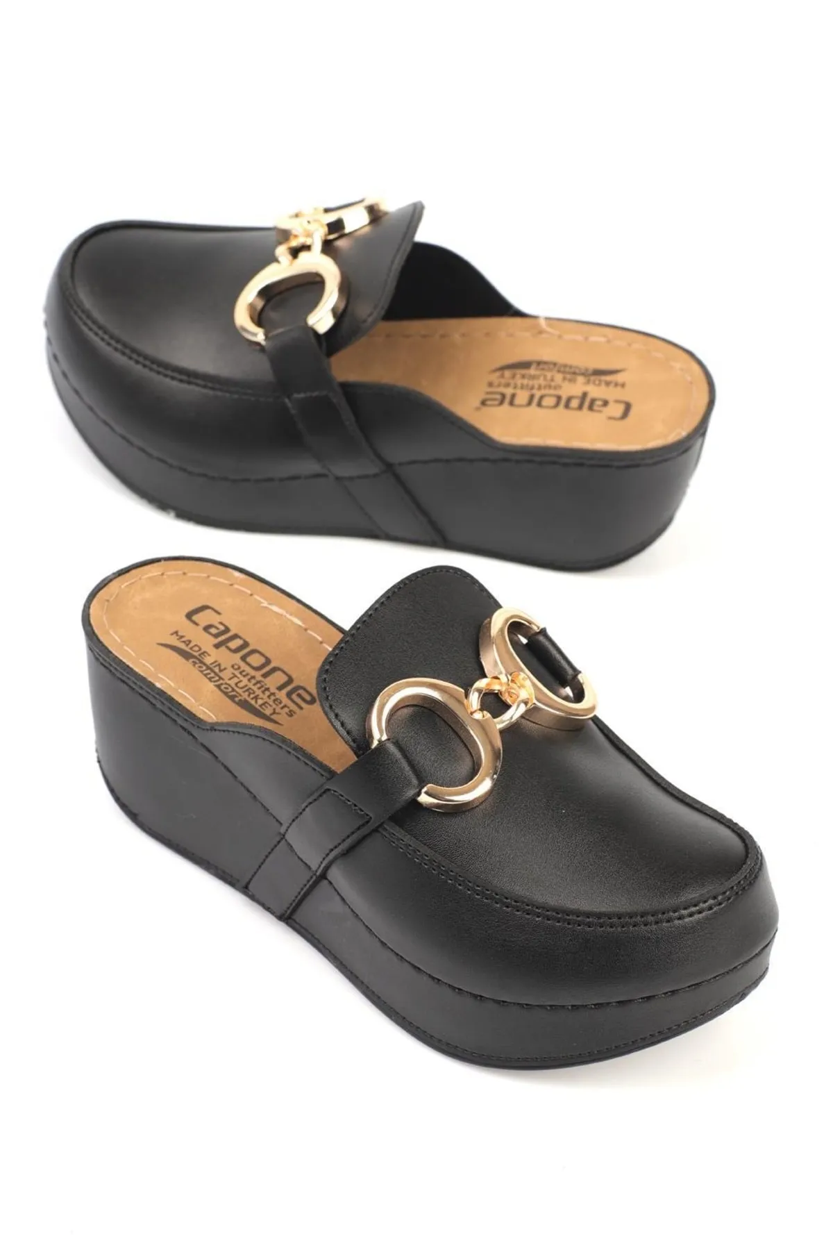 Capone Outfitters  Anatomisch weiche, bequeme Mutterhausschuhe mit Keilabsatz