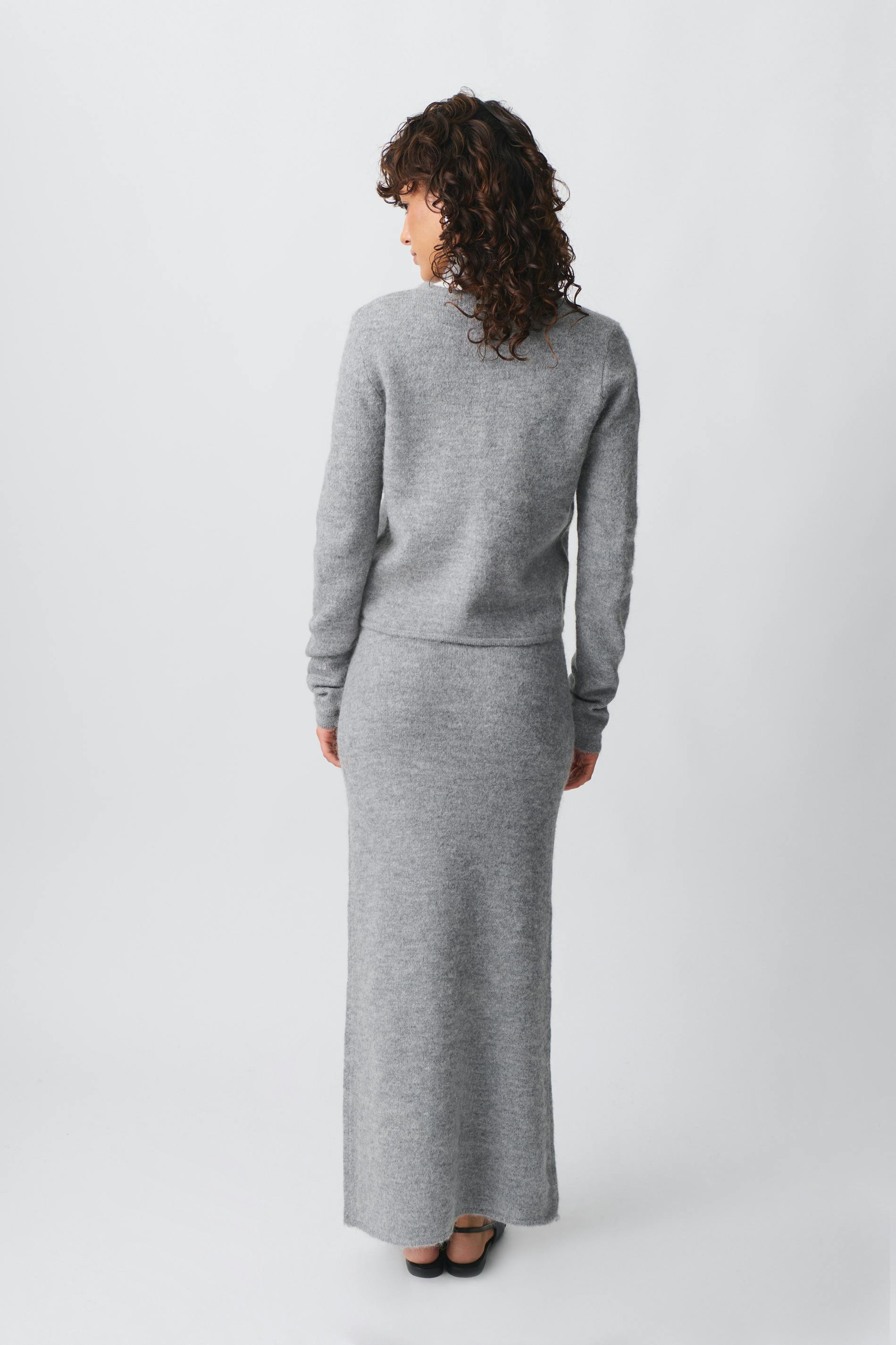 Knitted maxi skirt