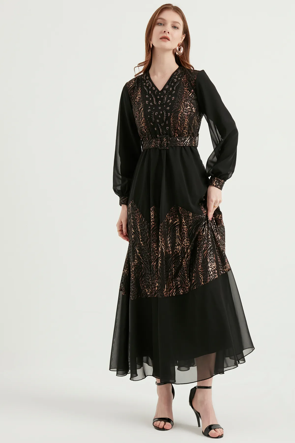 Herita  Chiffonkleid mit Gürtel