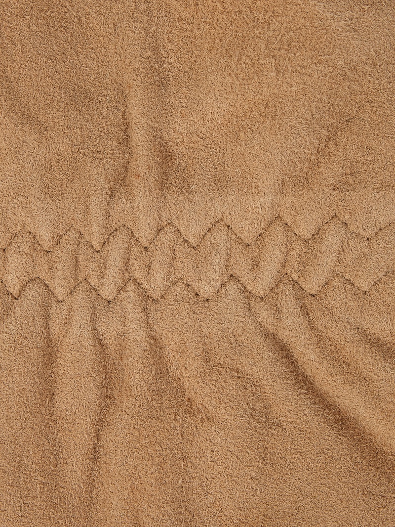 Fäußtlinge aus Veloursleder in beige
