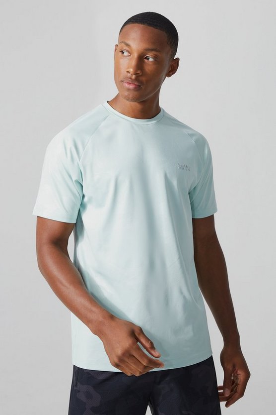 Man Active Camouflage Raglan Performance T-Shirt