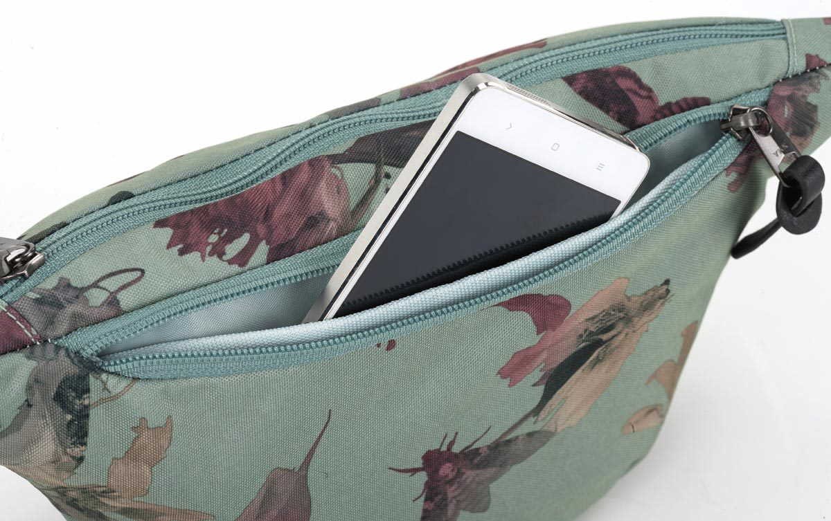 NITRO SNOWBOARDS Handtaschen grün Eine leichte, trendige Gürteltasche umwe