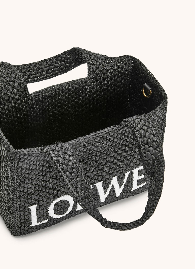 Mała torba typu tote LOEWE Font z rafii, z odpinanym paskiem na ramię.