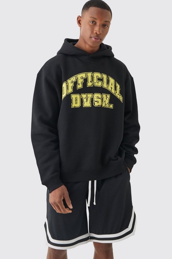 Oversize Official Hoodie und Basketball-Shorts