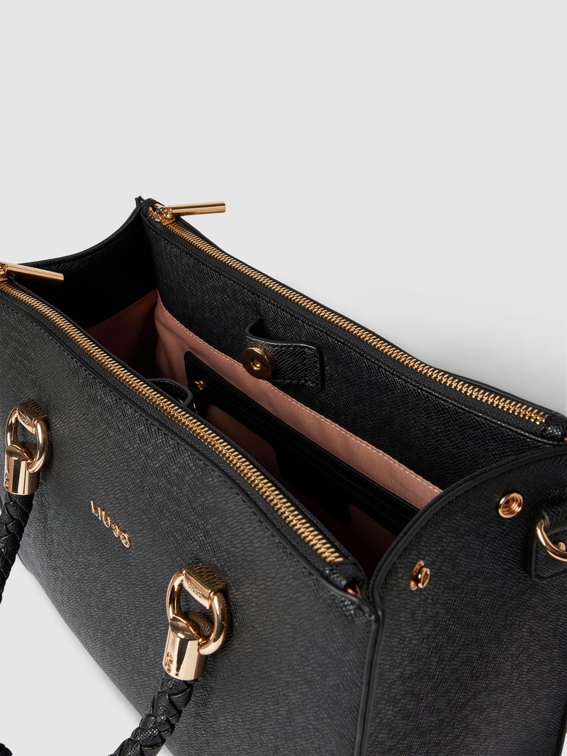 Handtasche mit Label-Detail Modell 'Manhattan' in schwarz