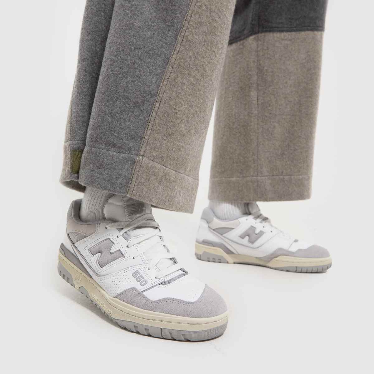 New Balance bb550 cipők fehér és szürke színben