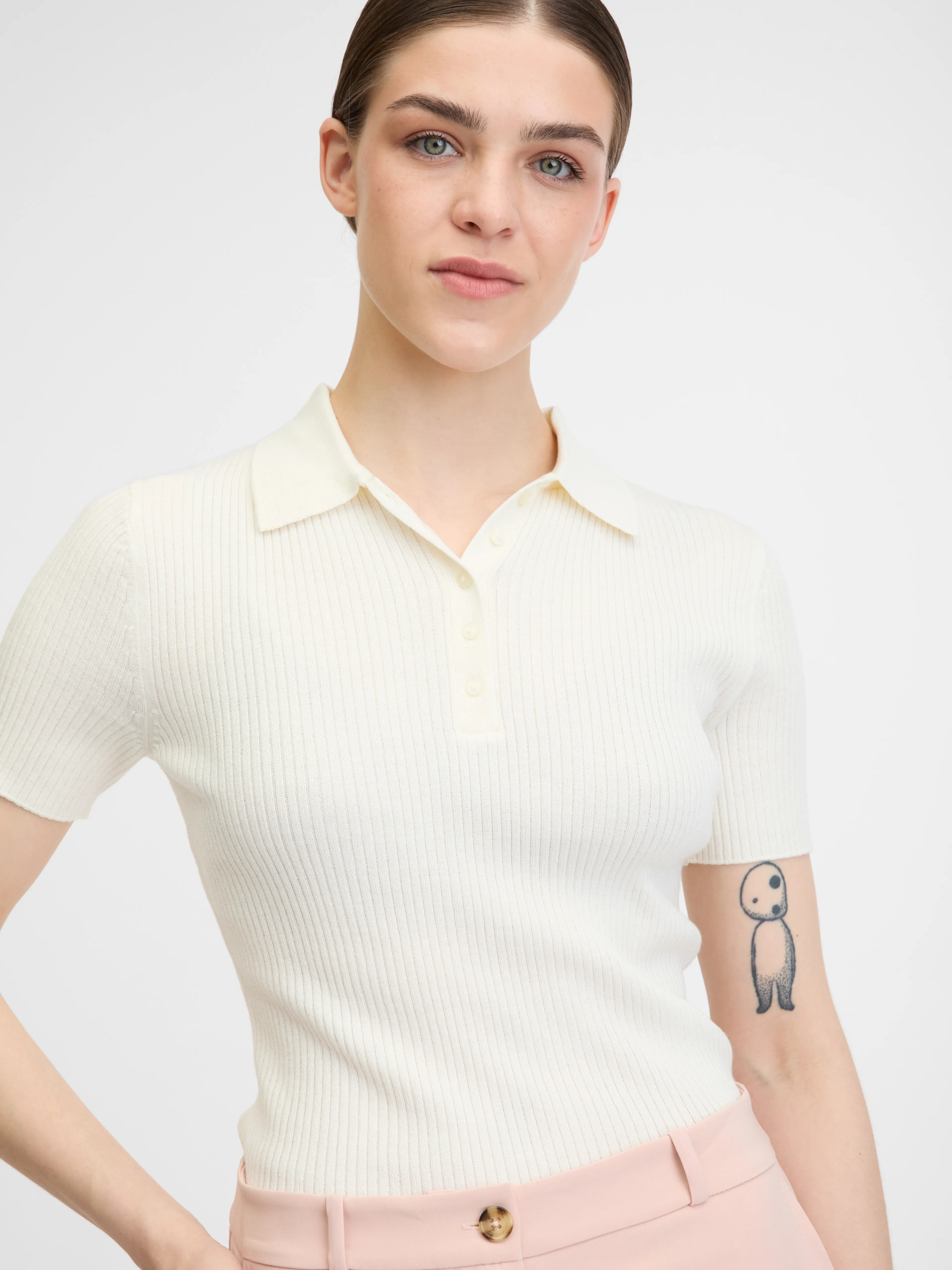 Weißes Damen-T-Shirt mit kurzen Ärmeln ORSAY